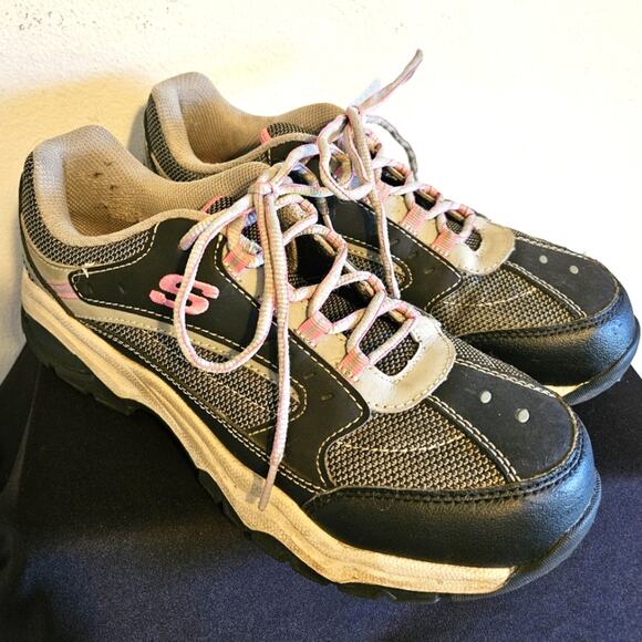 Skechers Memory foam steel toe shoe size 9 - Picture 1 of 6